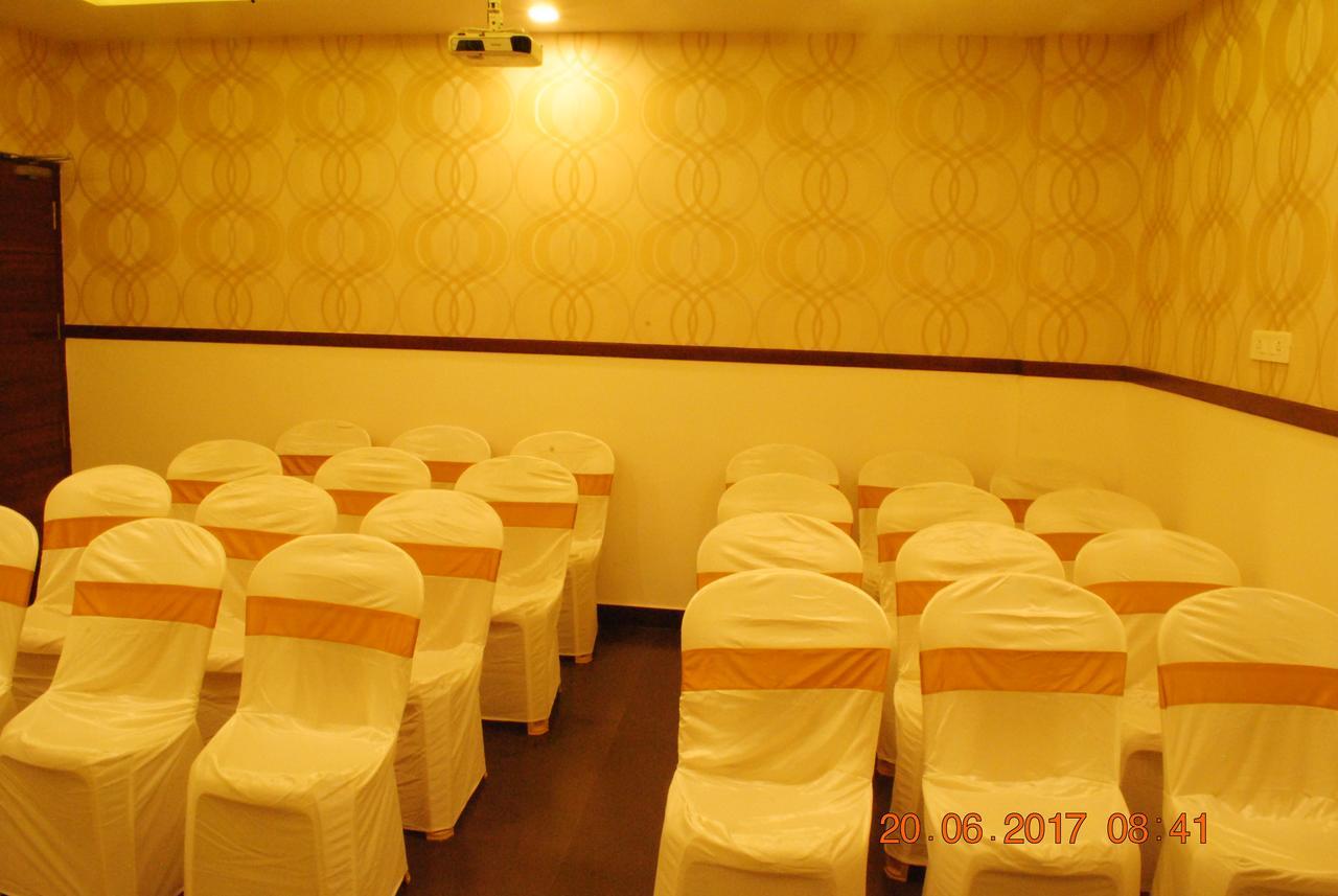 Hotel Grand Tree Kojambuttúr Kültér fotó